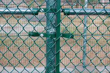  Chain link fence used in farms with galvanized or PVC coated