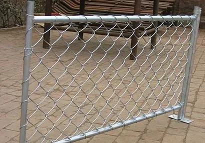  Chain link fence used in farms with galvanized or PVC coated