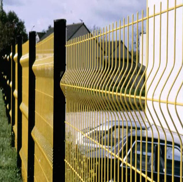  Linkland Provide Triangle Welded Fence With best quality