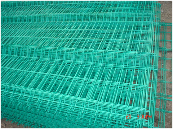 Introduction of welded mesh fencing