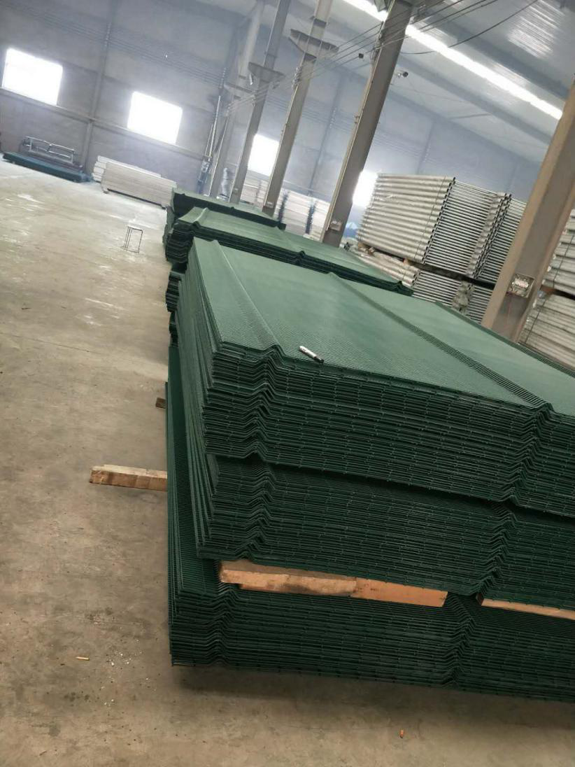 China welded mesh fence Singapore for sale