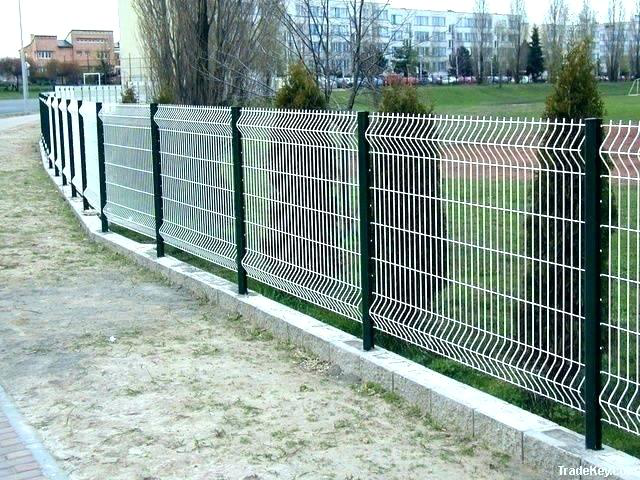 welded mesh fence suppliers