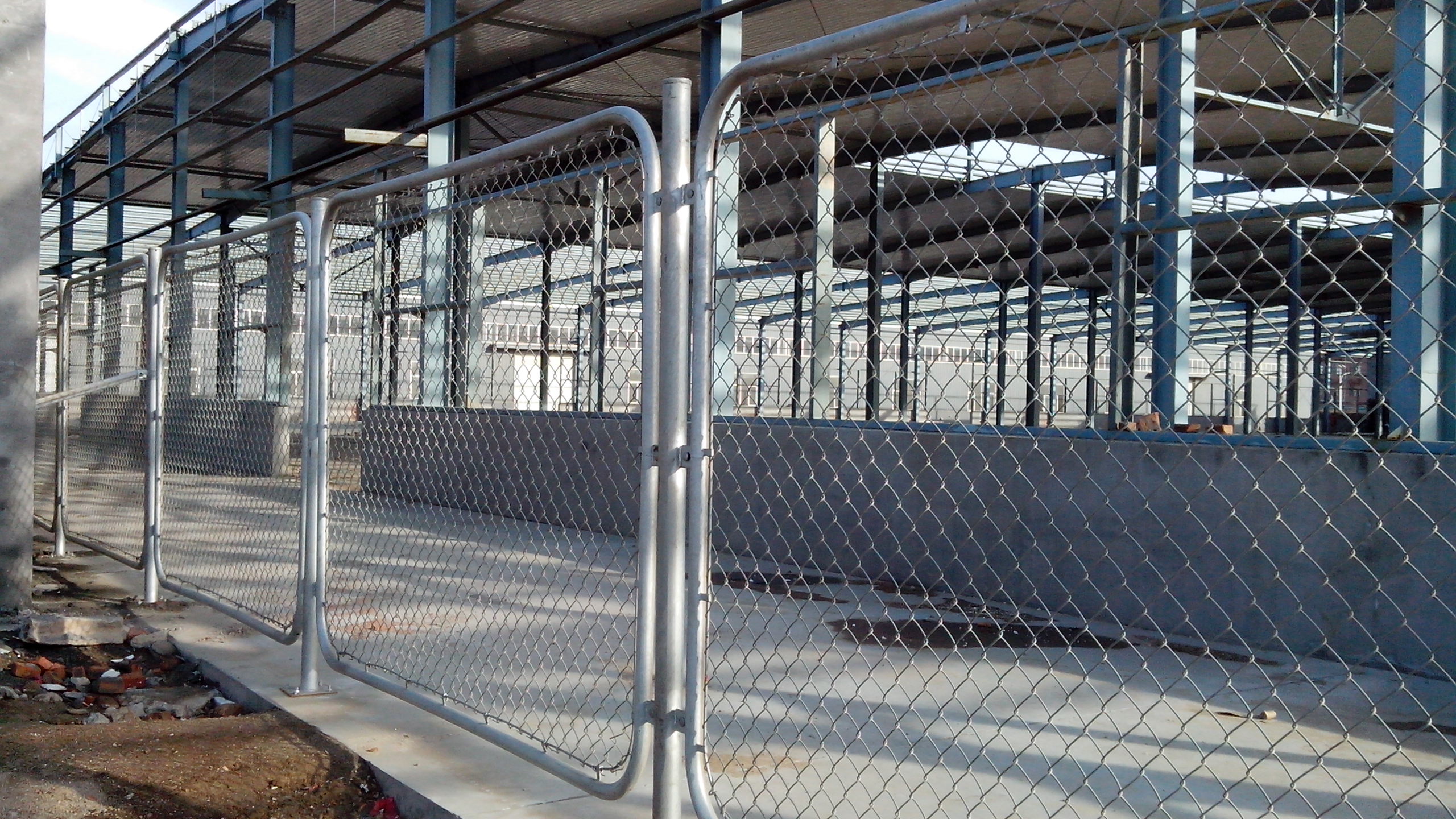 Chain link fence cost