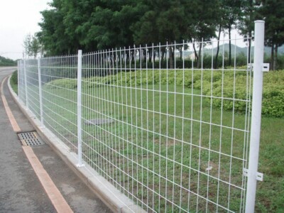 Is the welded wire mesh fence easily broken or corroded?