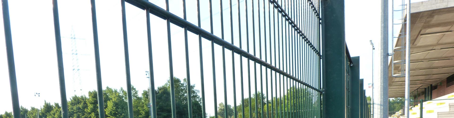 welded wire mesh fence-Fence net uses welding advantage