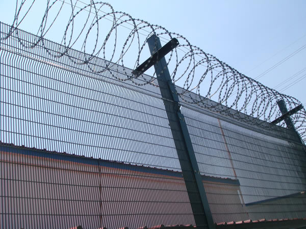 Choose a quality barbed wire manufacturer