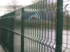 The use and advantages of pvc mesh fencing