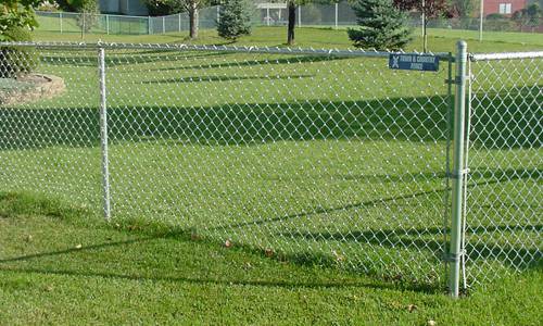 Chain link fences are widely used and are widely used