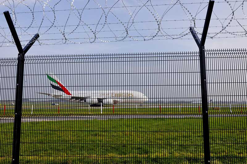 Which kind fence can be used as airport fence?