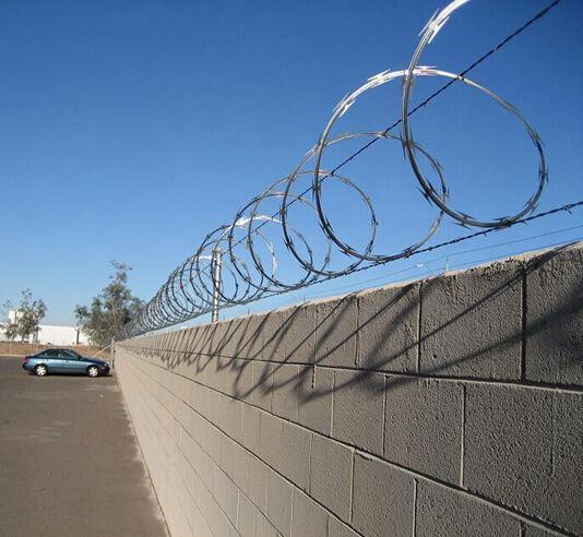 Detention center isolation Concertina Razor Wire