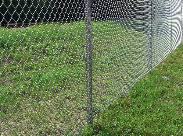 The following are 4 common usages of chain link fence protection