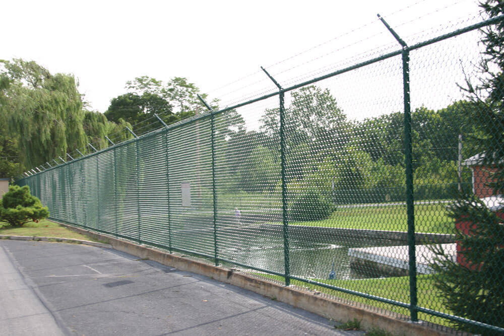 Introduction to the material classification of chain link fence