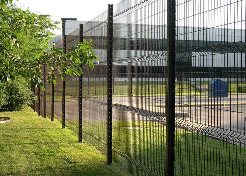 PVC lawn fencing manufacturer