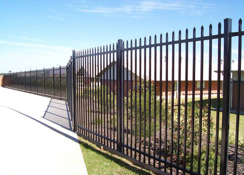 How to install the frame fence mesh