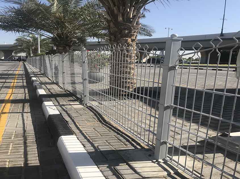 Double Wire Mesh Fence: A Sustainable Security Solution