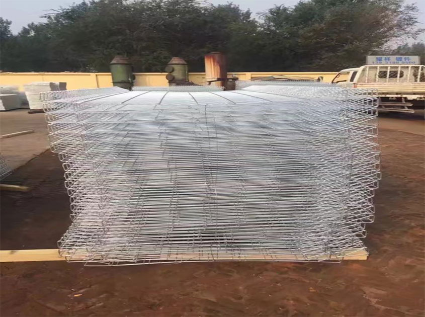 Dependable BRC Fencing and Roll Top Fencing Systems for Peace of Mind