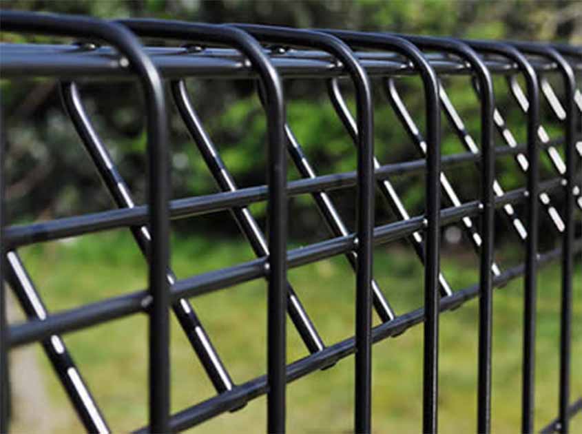 Portable and Mobile: BRC Fence for Easy Relocation and Reuse