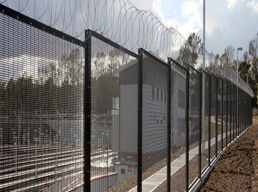 Boundary Protection at its Finest: Airport Fence for Enhanced Airfield Safety