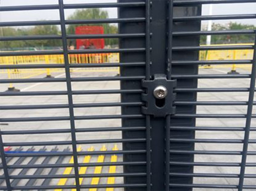 Fortifying Perimeters: The Power of 358 Security Fence in High-Security Environments