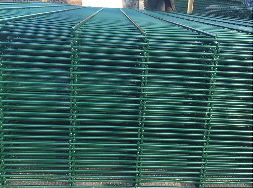 Rugged Security and Unrivaled Quality of Double Wire Mesh Fence: Discover the Excellence of Double Wire Mesh Fence