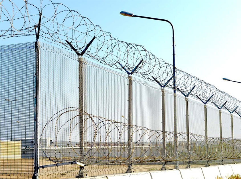 Airport Fence: Unveiling the Unseen Guardians of the Skies - Where Security Meets Sophistication