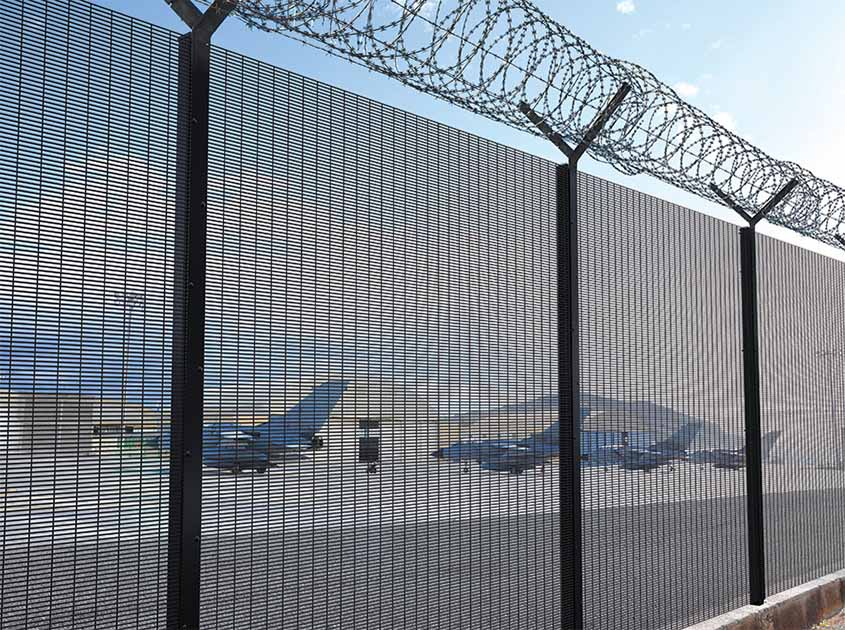 Fortifying Security: Exploring the Benefits of 358 Security Fence for High-Risk Facilities