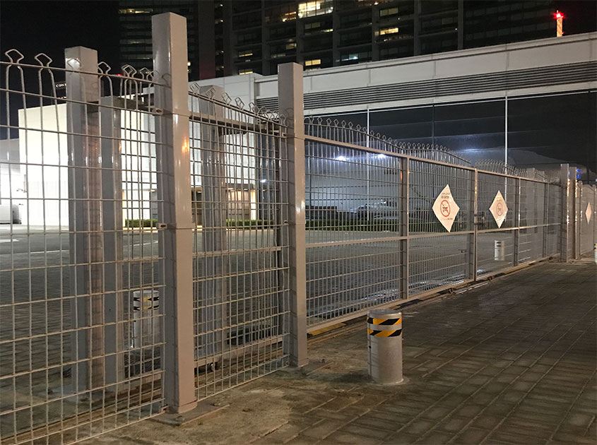 Double Wire Mesh Fence: Uncompromising Security with Double the Strength - Double Wire Mesh Fence