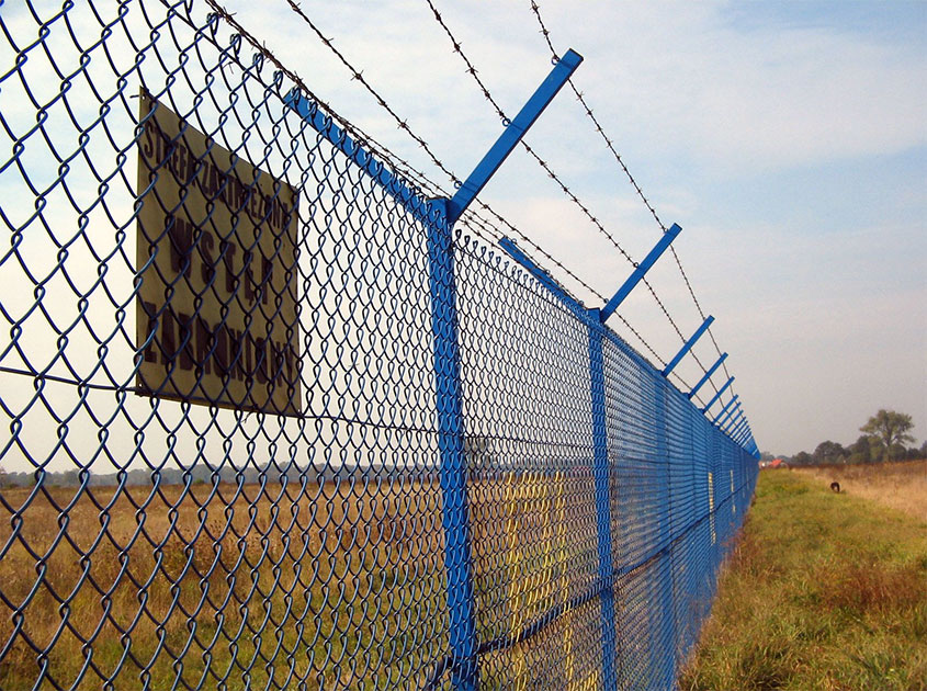 Future-Proofing Airport Fencing: Unveiling Innovations and Technologies on the Horizon