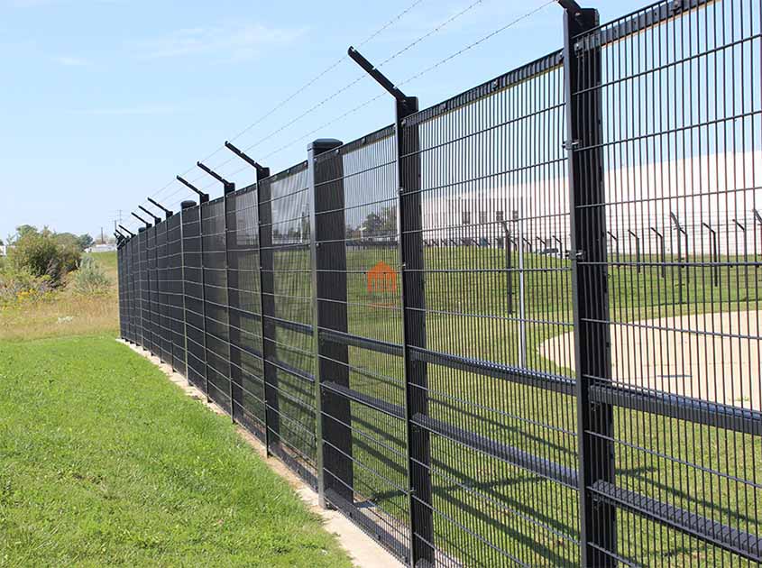 double wire mesh fence for Animal Enclosures and Farms