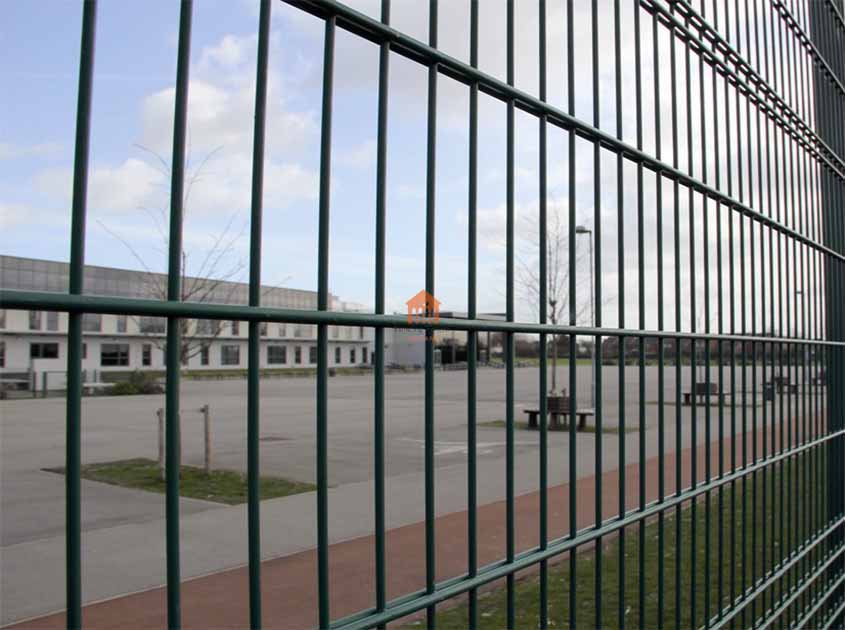 Double Wire Mesh fence: An Intricate Network of Security and Style