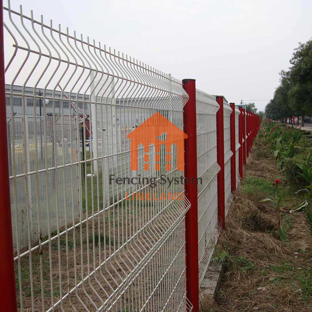 3D fence: Where Reality Meets Illusion