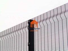 anti-climb fence: the ultimate test of stealth and agility