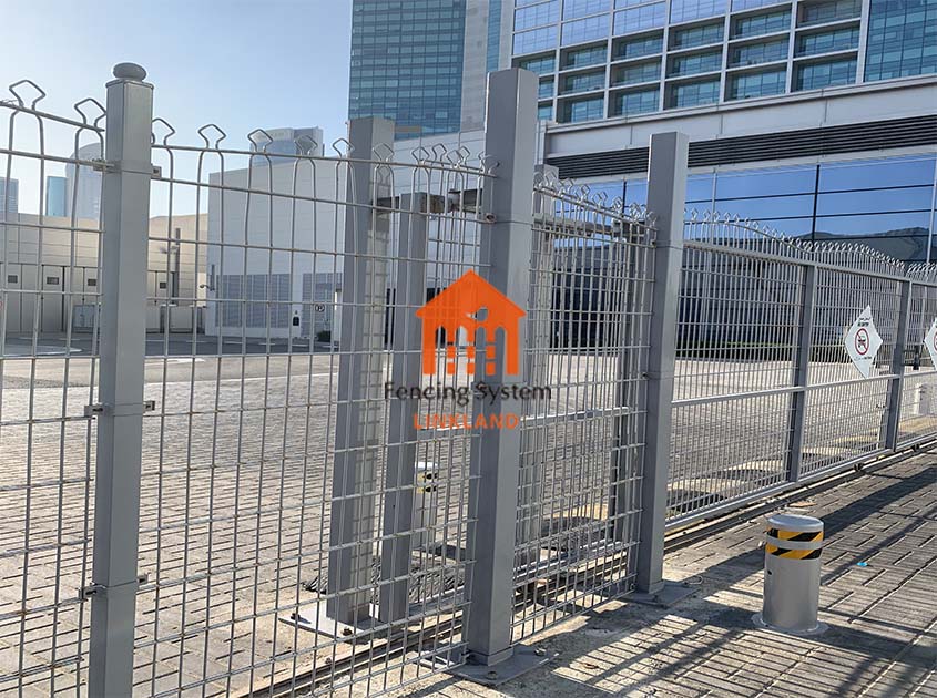 Double Wire Mesh Fence for High-Security Government Installations