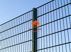 Material selection and performance characteristics of Double wire mesh fence