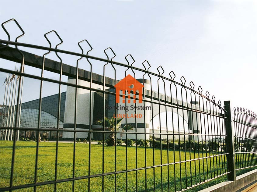 Twin wire fence for Sports Facilities: Ensuring Spectator Safety