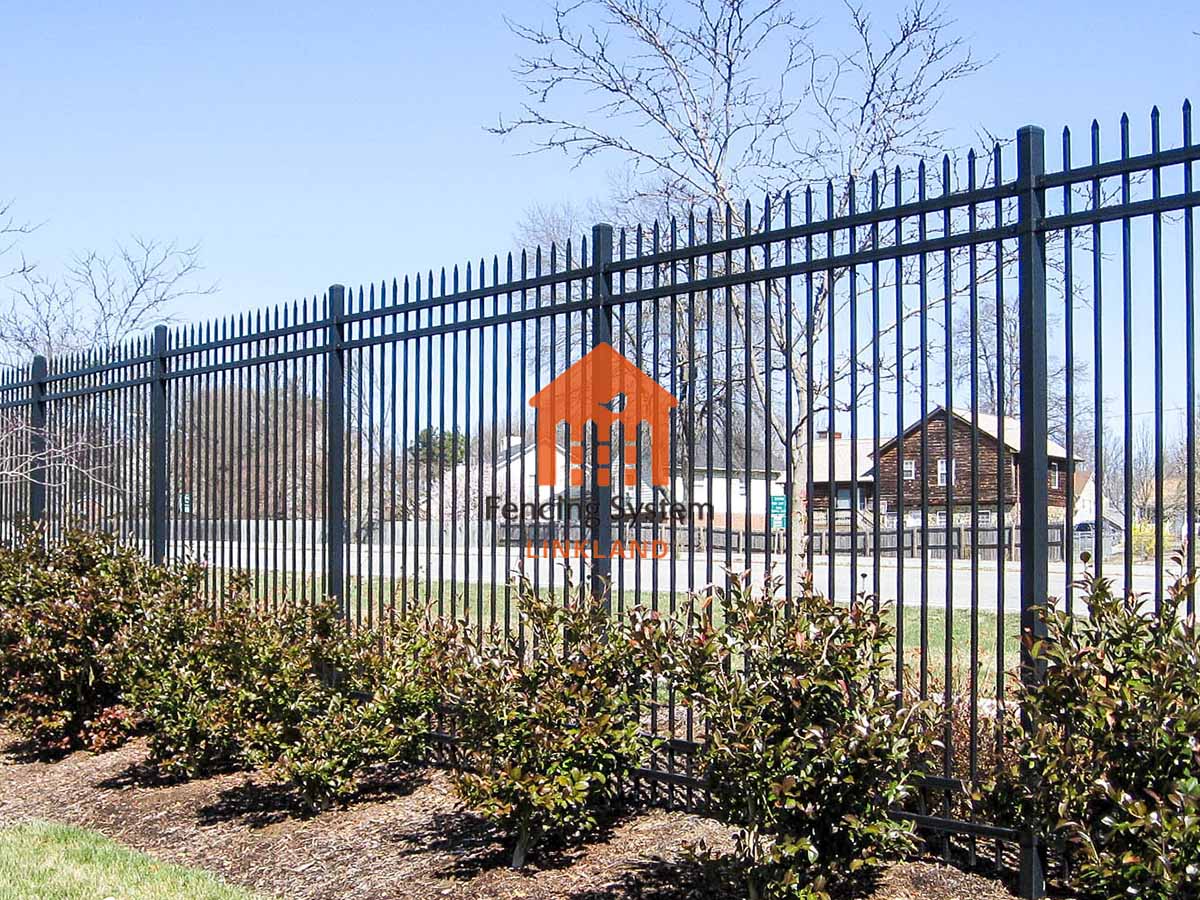 Unique Designs for Wrought Iron Fence