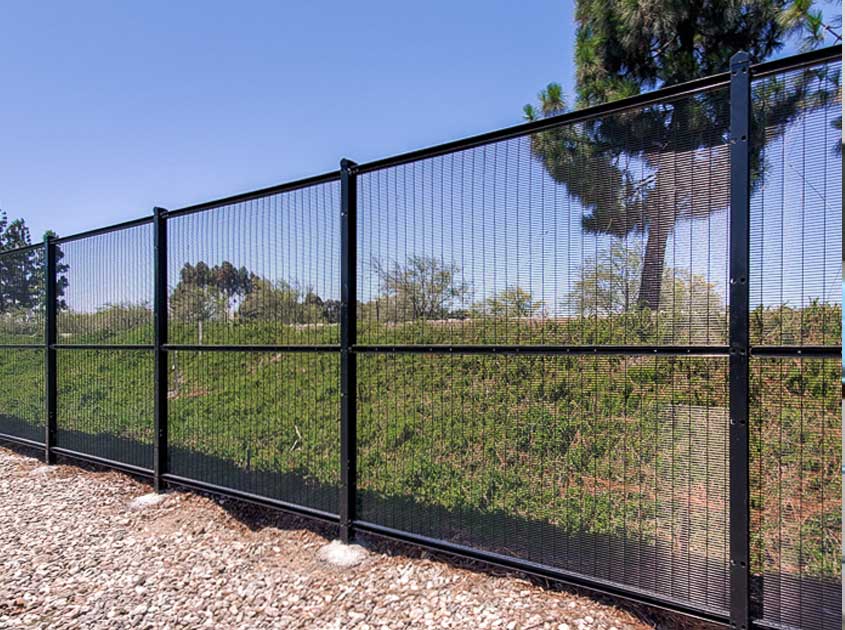 Anti-Climb Fencing: Superior Design for Unbreachable Security